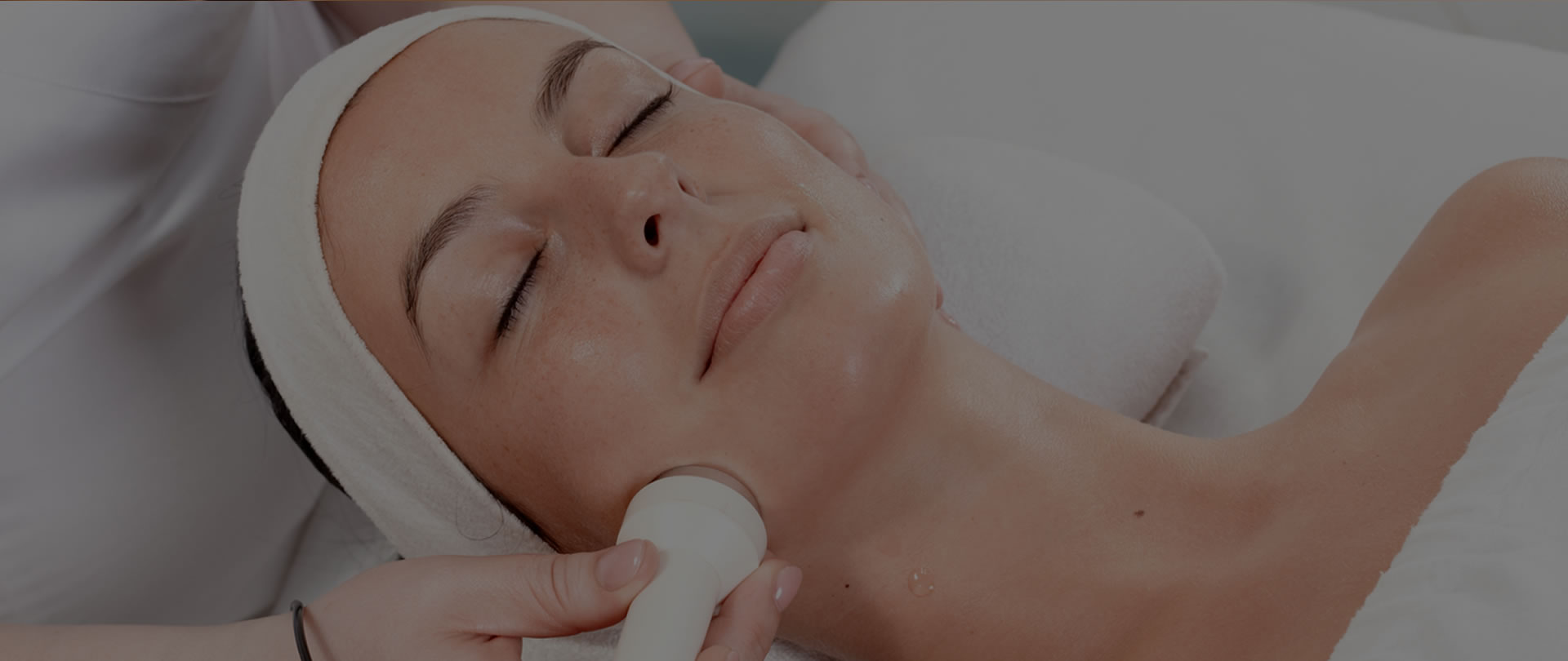 Masaje post operatorio con aparatología y drenaje linfático